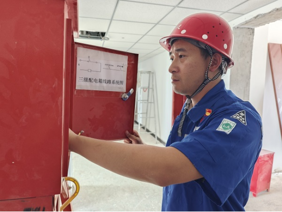 四分公司魏东旭：匠心筑梦，在一线书写担当