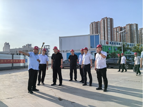 集团总工程师李占武带队到四分公司西南地表水厂项目考察交流